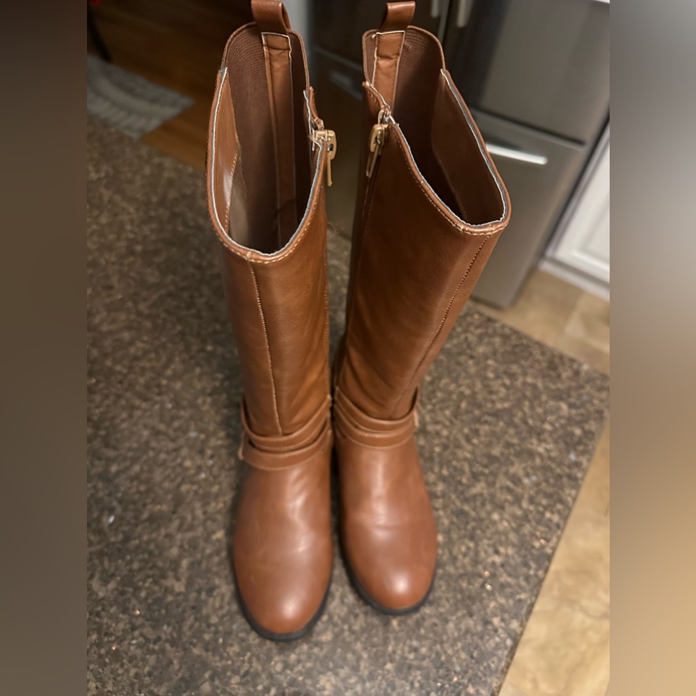 Girls Brown Boots - Size 3